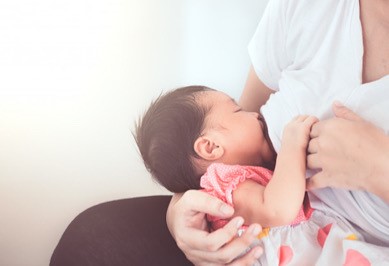 1)	Bayi Tertidur Saat Menyusu 
